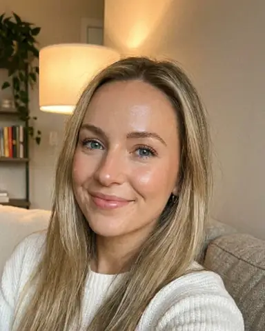 Julia, Warszawa